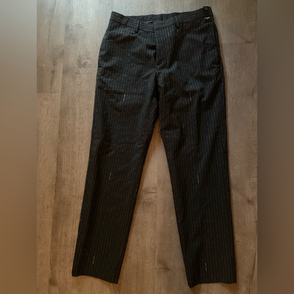 FENDI - Picture 2 of 16